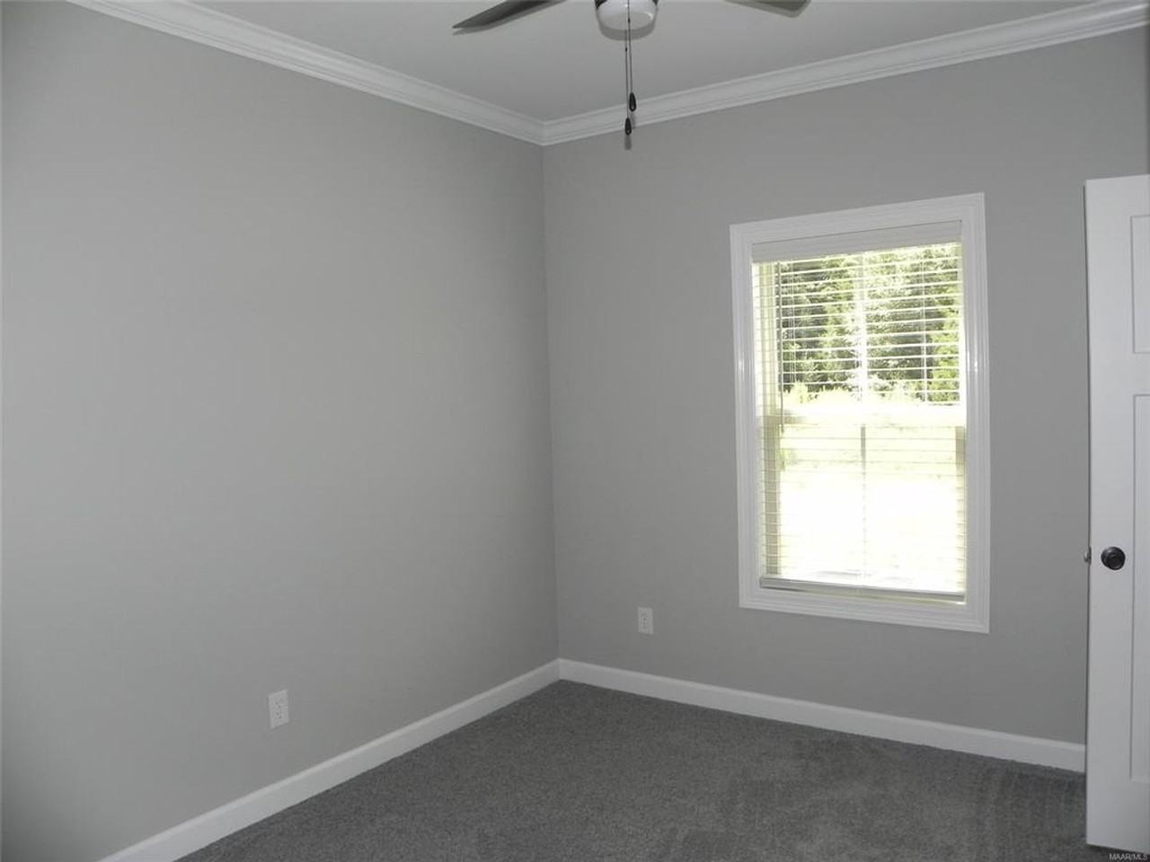 213 Southern Winds Dr - Photo 6 of 11