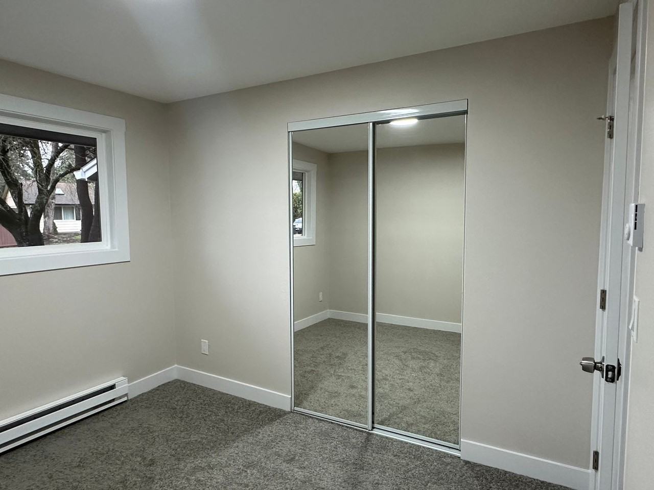 605 Sw 134th Ave - Photo 3 of 8