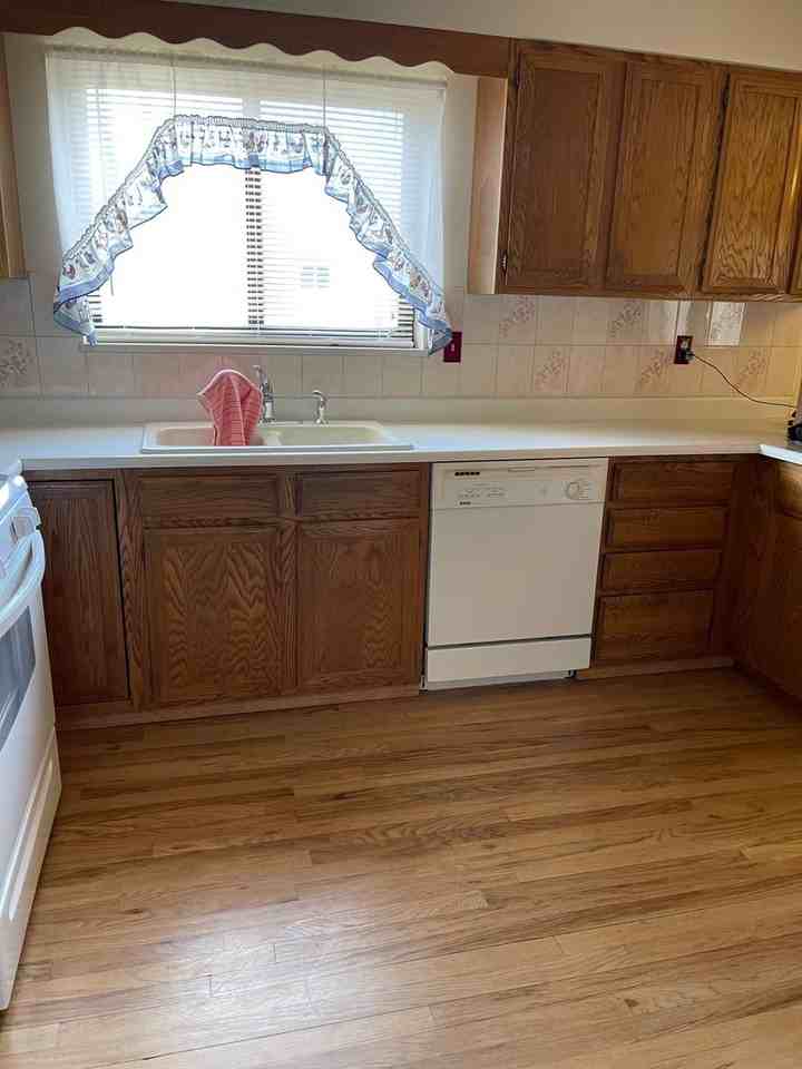 756 Cone Ave - Photo 7 of 21