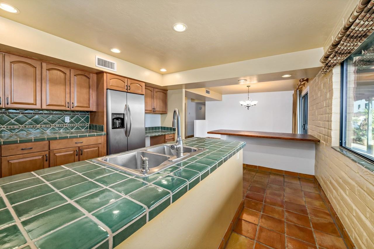 3624 E Calle Alarcon - Photo 6 of 50