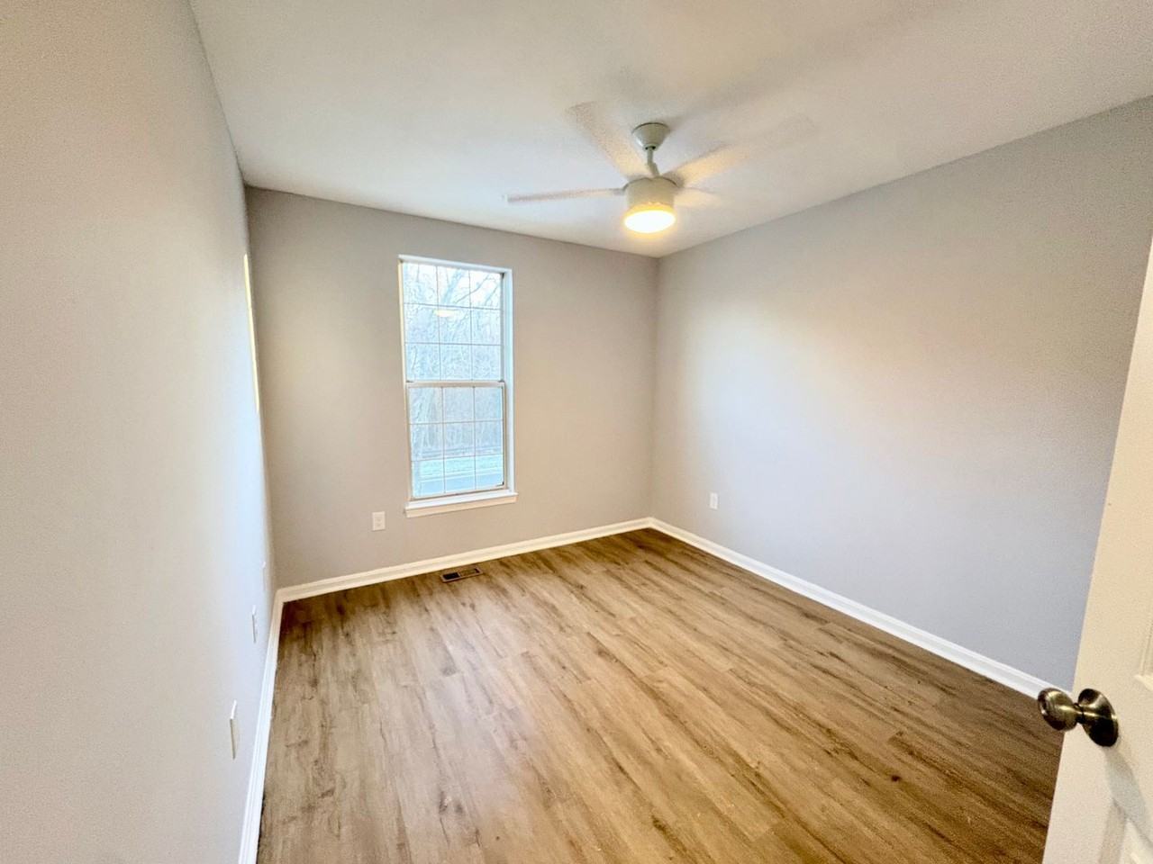 110 Gentlebrook Rd - Photo 2 of 24