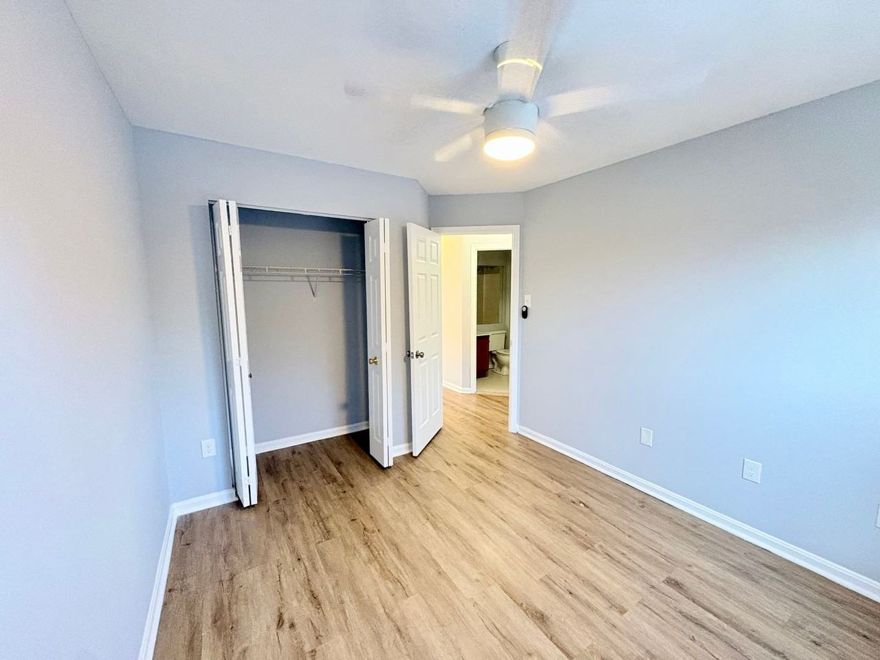 110 Gentlebrook Rd - Photo 3 of 24