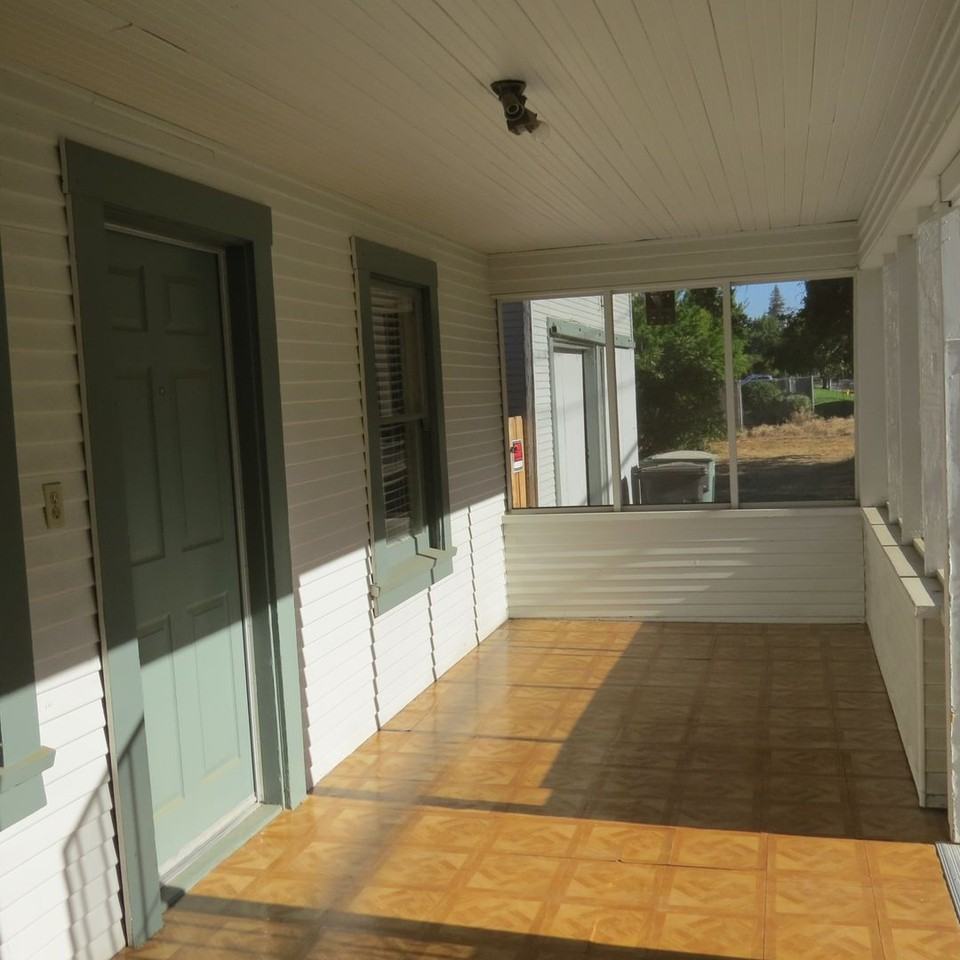 503 Sunnyside Ave - Photo 2 of 10