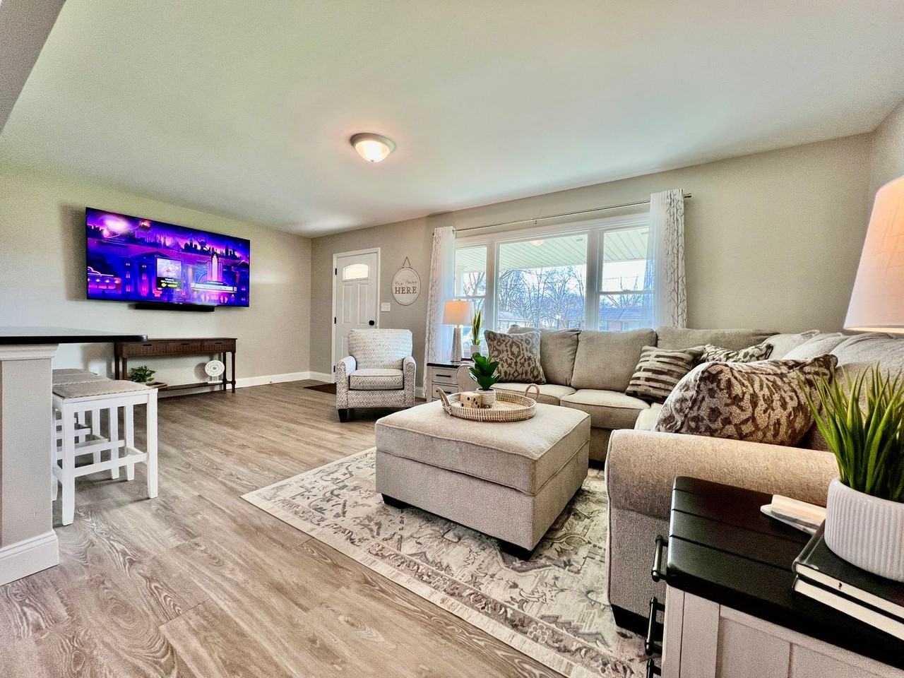 304 Sycamore Rd - Photo 7 of 26