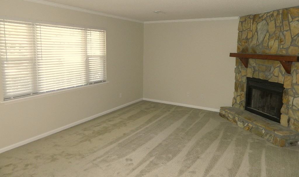 3950 Braddock St - Photo 3 of 14