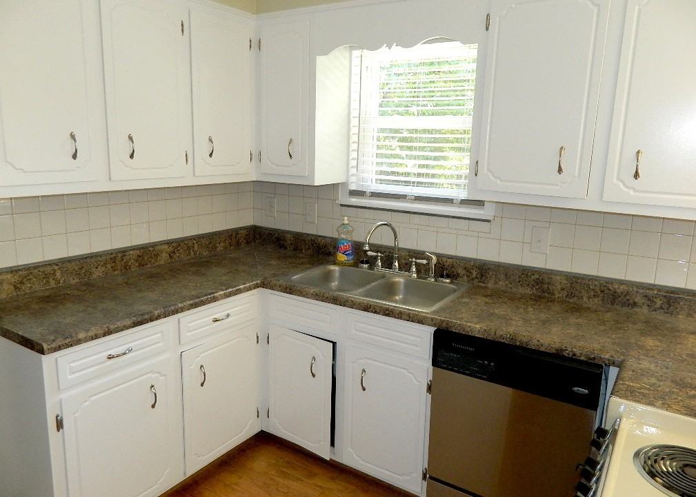 3950 Braddock St - Photo 5 of 14