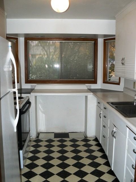 1411 Ne 155th St - Photo 3 of 7