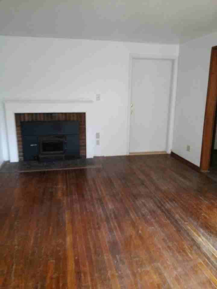 1411 Ne 155th St - Photo 6 of 7