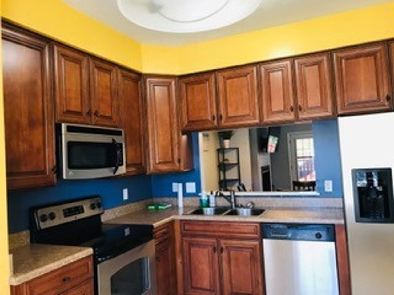 409 Wrought Iron Bnd - Photo 3 of 9