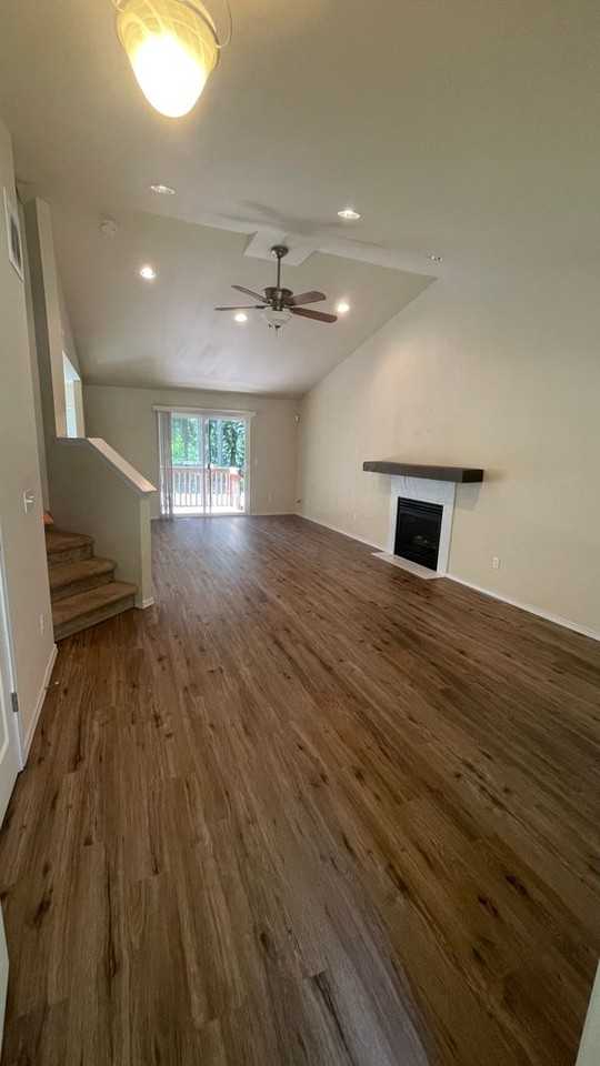 18416 Rampart Dr Se - Photo 3 of 24