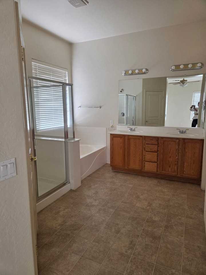 10413 E Los Lagos Vista Ave - Photo 5 of 6