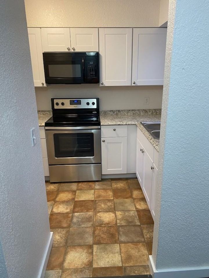 145 Bohl Ave - Photo 2 of 13