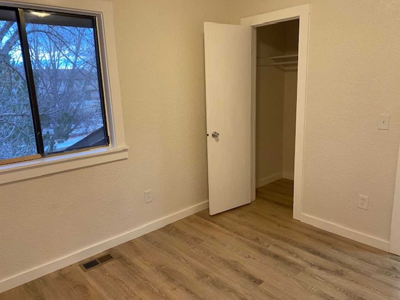 145 Bohl Ave - Photo 5 of 13