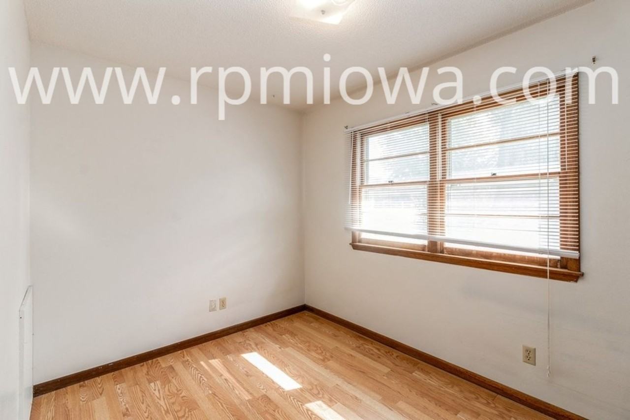 209 Todd Cir - Photo 7 of 16