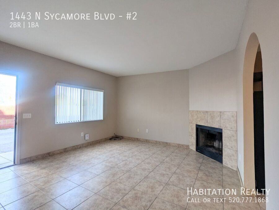 1443 N Sycamore Blvd #2 - Photo 7 of 22