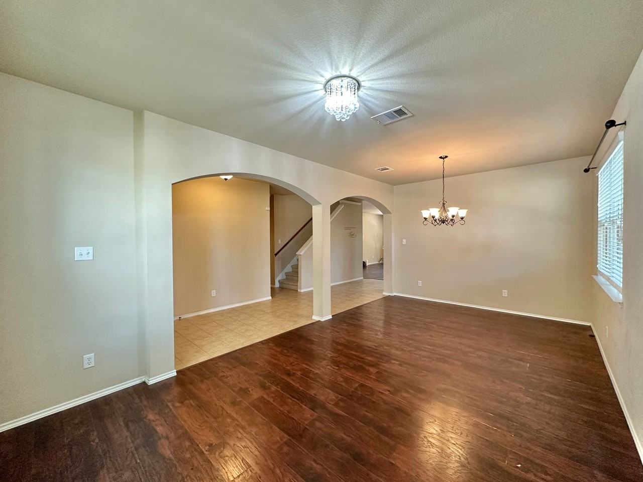 6802 Indian Hawthorne Dr - Photo 3 of 32