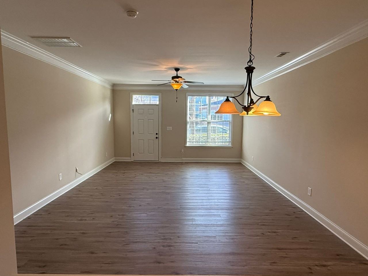 371 Beacon St Nw - Photo 3 of 16