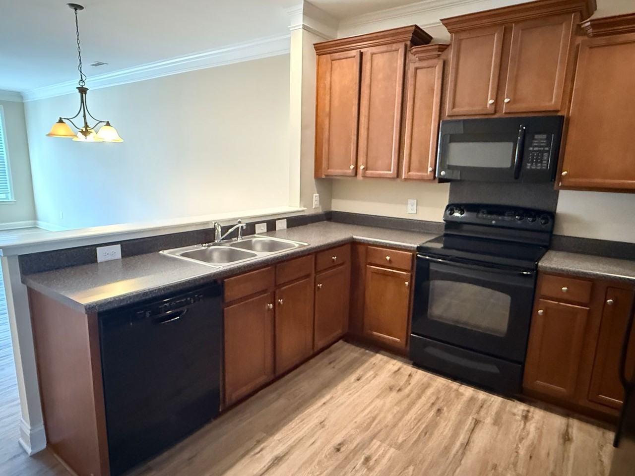 371 Beacon St Nw - Photo 5 of 16