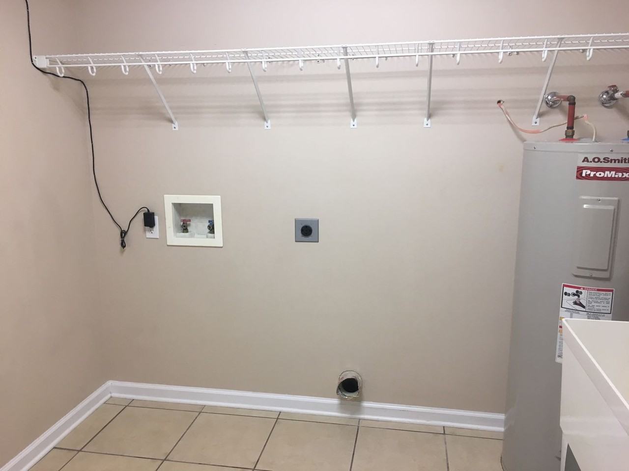 113 Westfield Rd - Photo 4 of 15