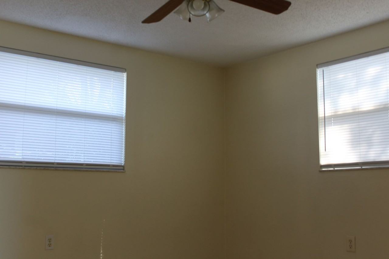 7414 Potomac Dr - Photo 4 of 13