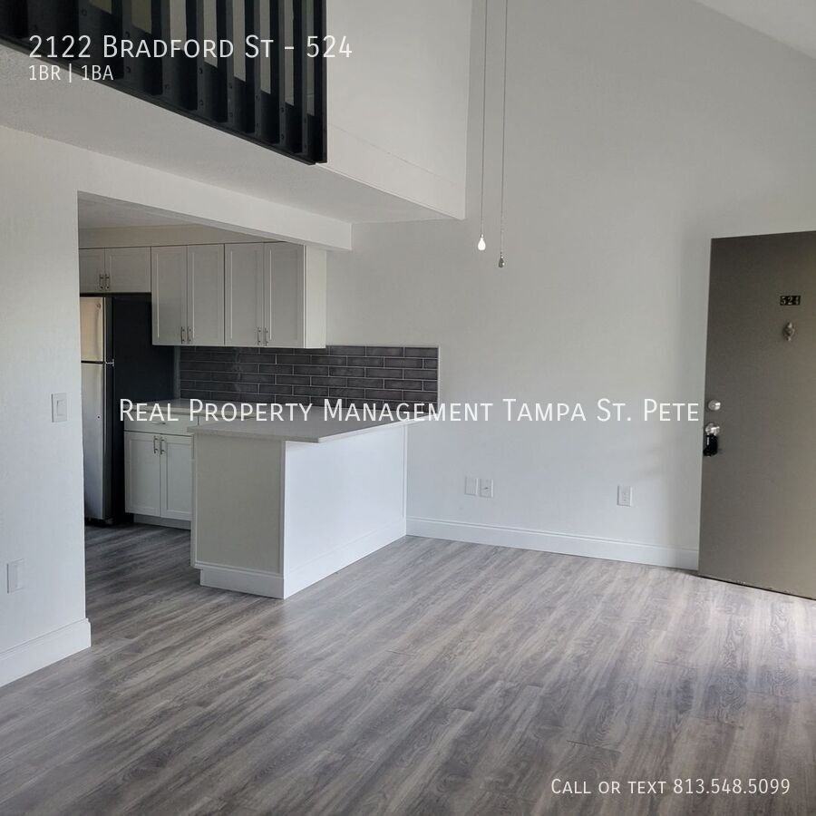 2122 Bradford St #524 - Photo 7 of 22