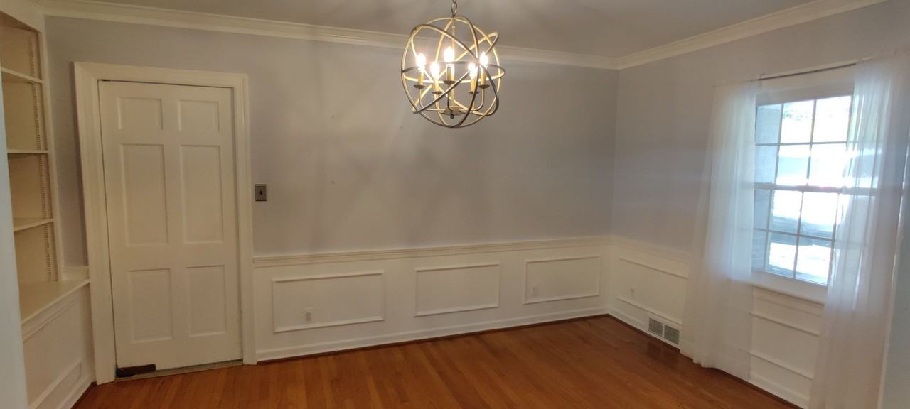 3735 Woodside Ave - Photo 3 of 25