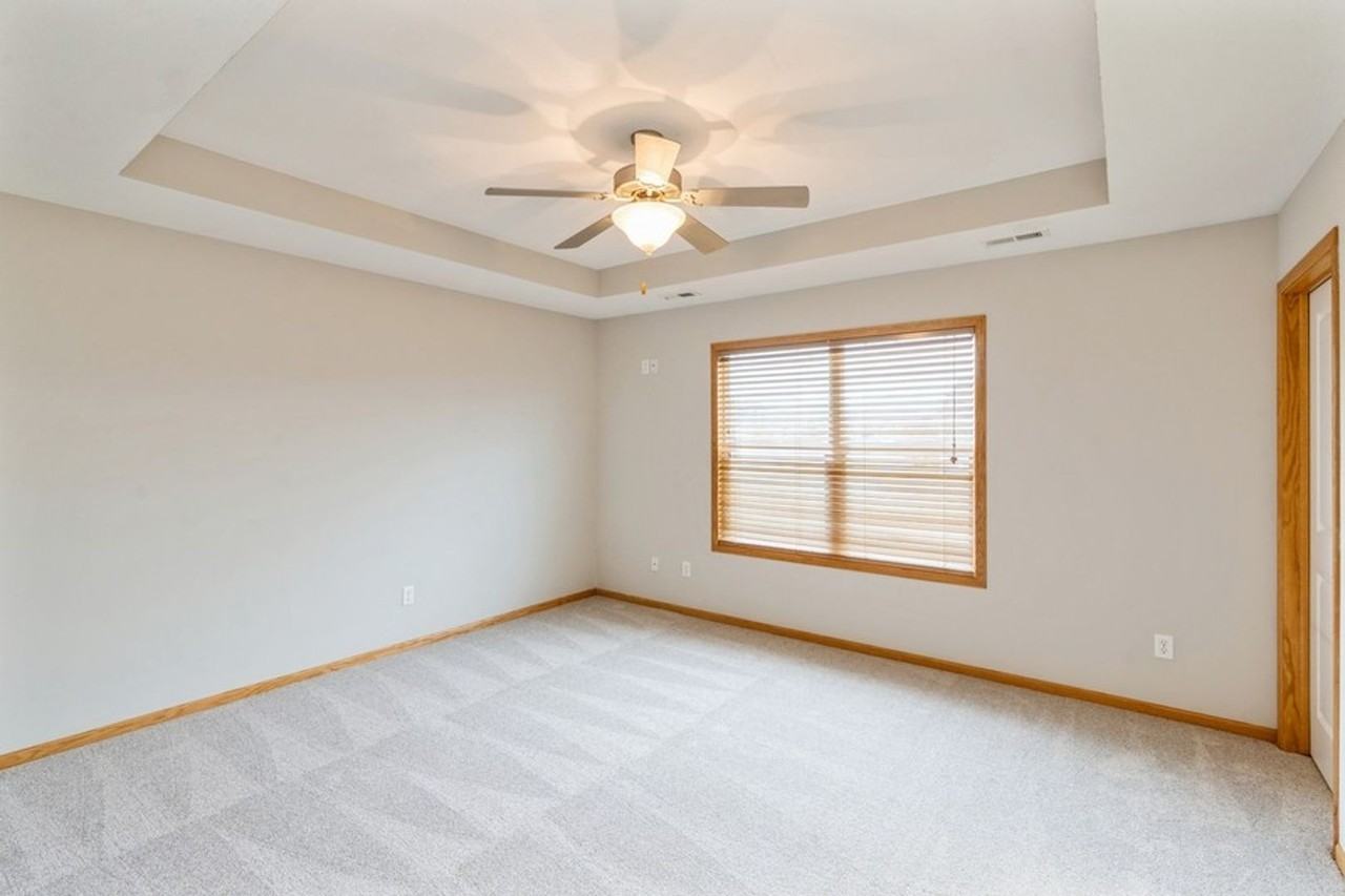 425 W Wright Rd - Photo 7 of 16