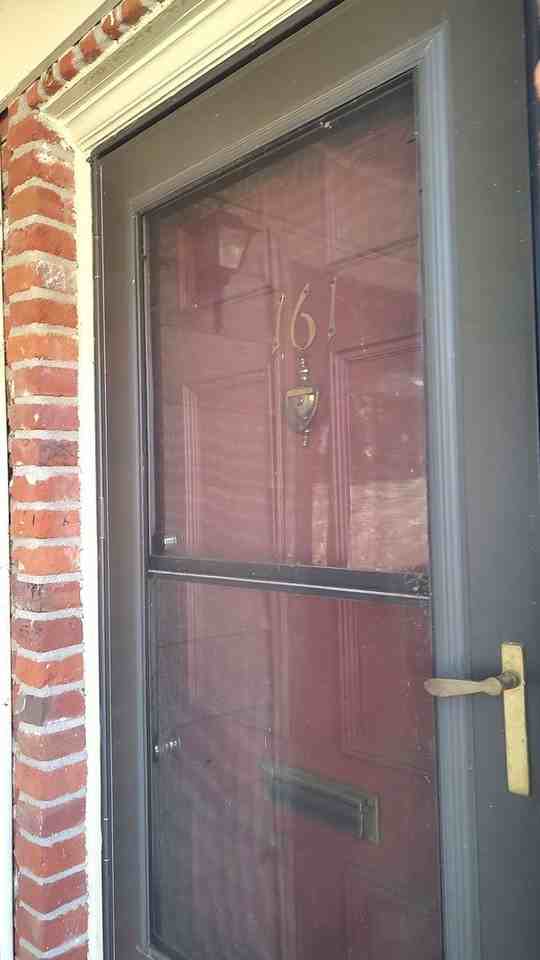 161 Ardwick Ter - Photo 4 of 16