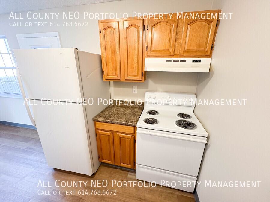 935 S Court St #6 - Photo 6 of 18