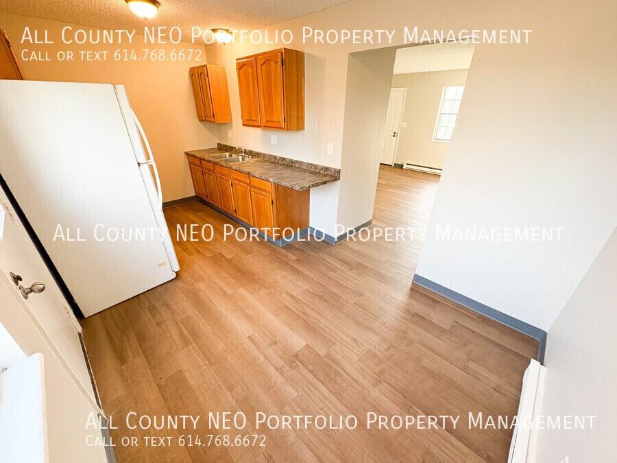 935 S Court St #6 - Photo 7 of 18