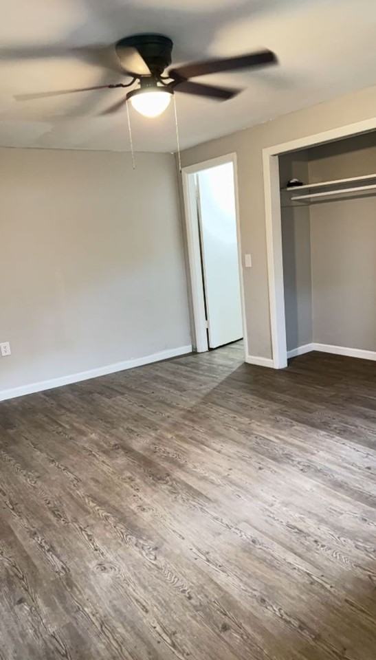 902 Adams St - Photo 6 of 9