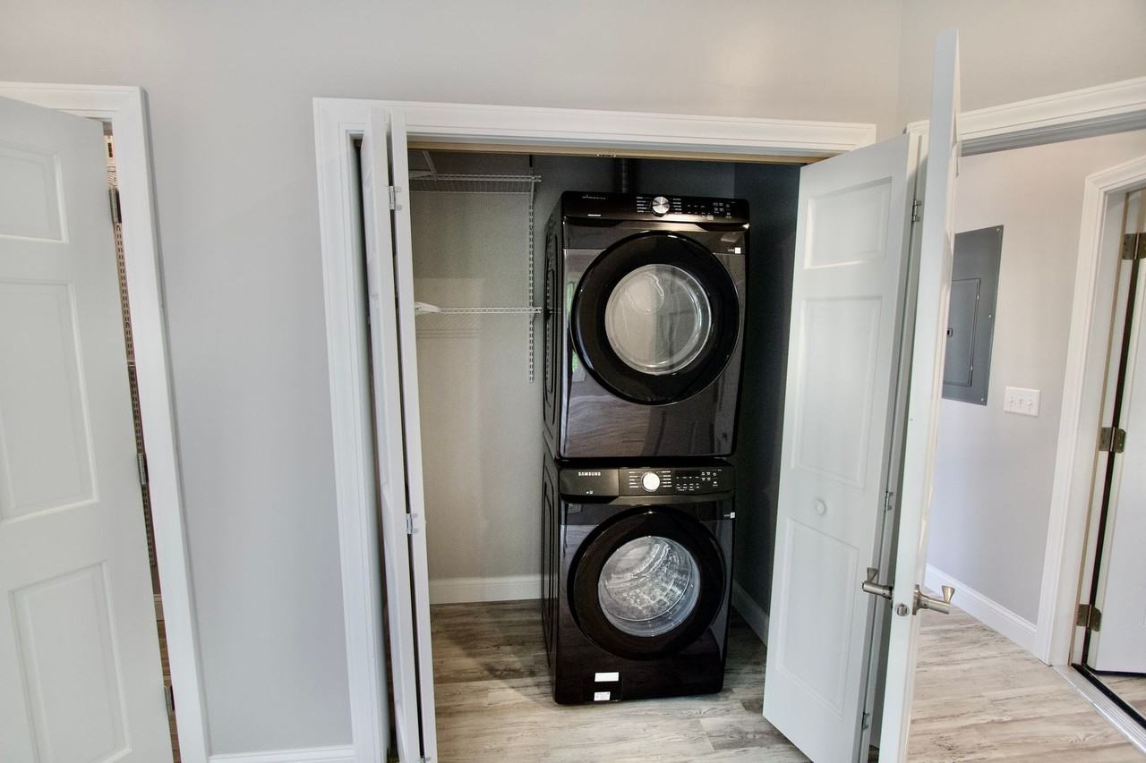 1 White PI - Photo 5 of 20