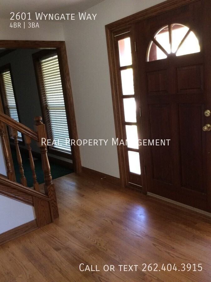 2601 Wyngate Way - Photo 3 of 46