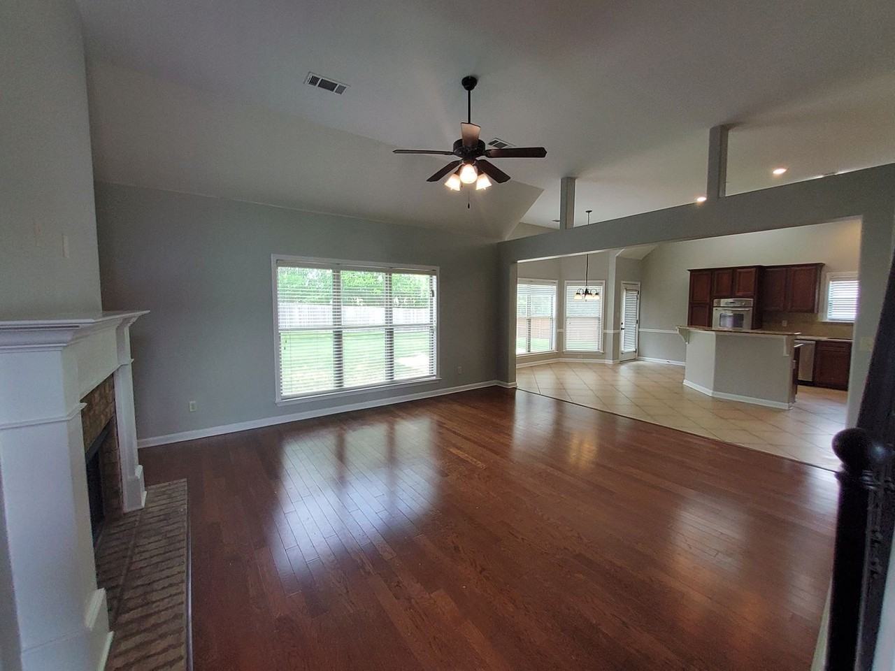 42 Sterling Ridge Dr - Photo 4 of 17