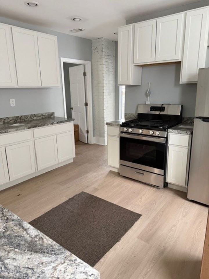 2929 S 9th Pl Uppr - Photo 6 of 11