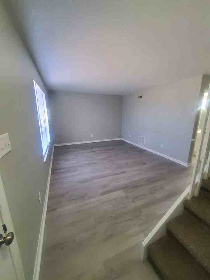 1837 Meadowland Ln - Photo 7 of 13