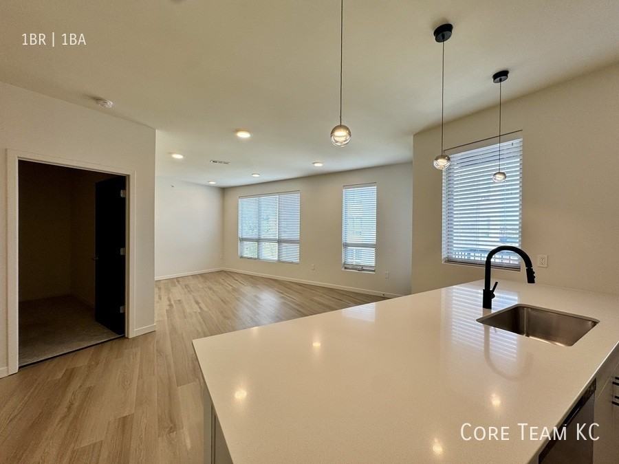 6551 Rockhill Rd #A6 - Photo 4 of 28