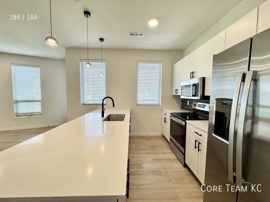 6551 Rockhill Rd #A6 - Photo 5 of 28