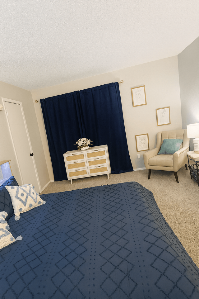 City West - Photo 7 of 15