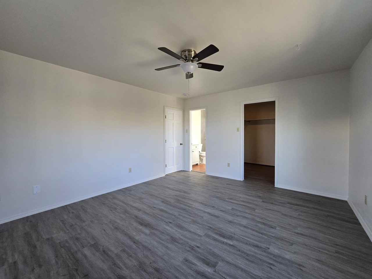 522 Juniper Dr Apt B - Photo 7 of 19