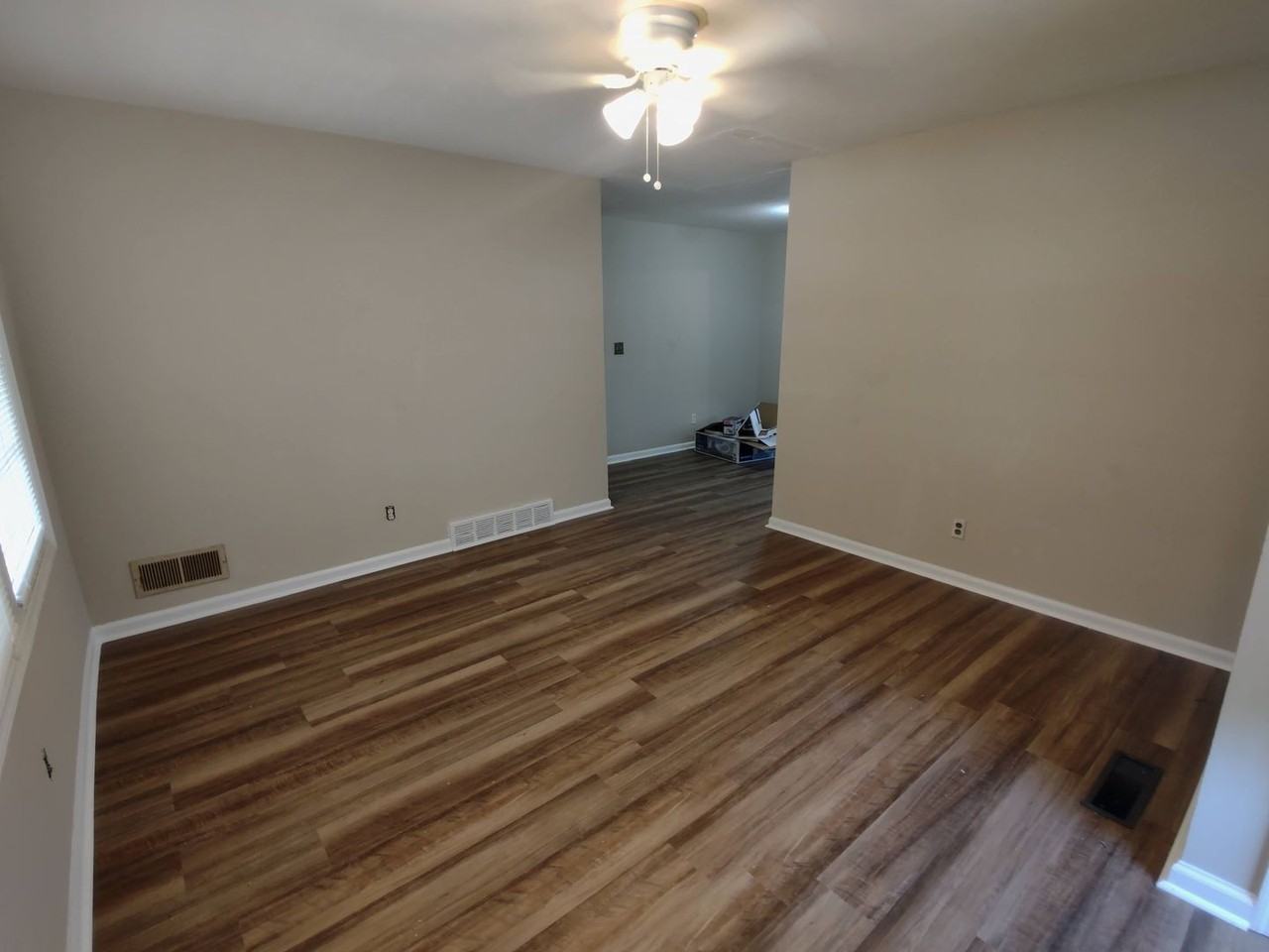 2806 1st Ave - Photo 2 of 19