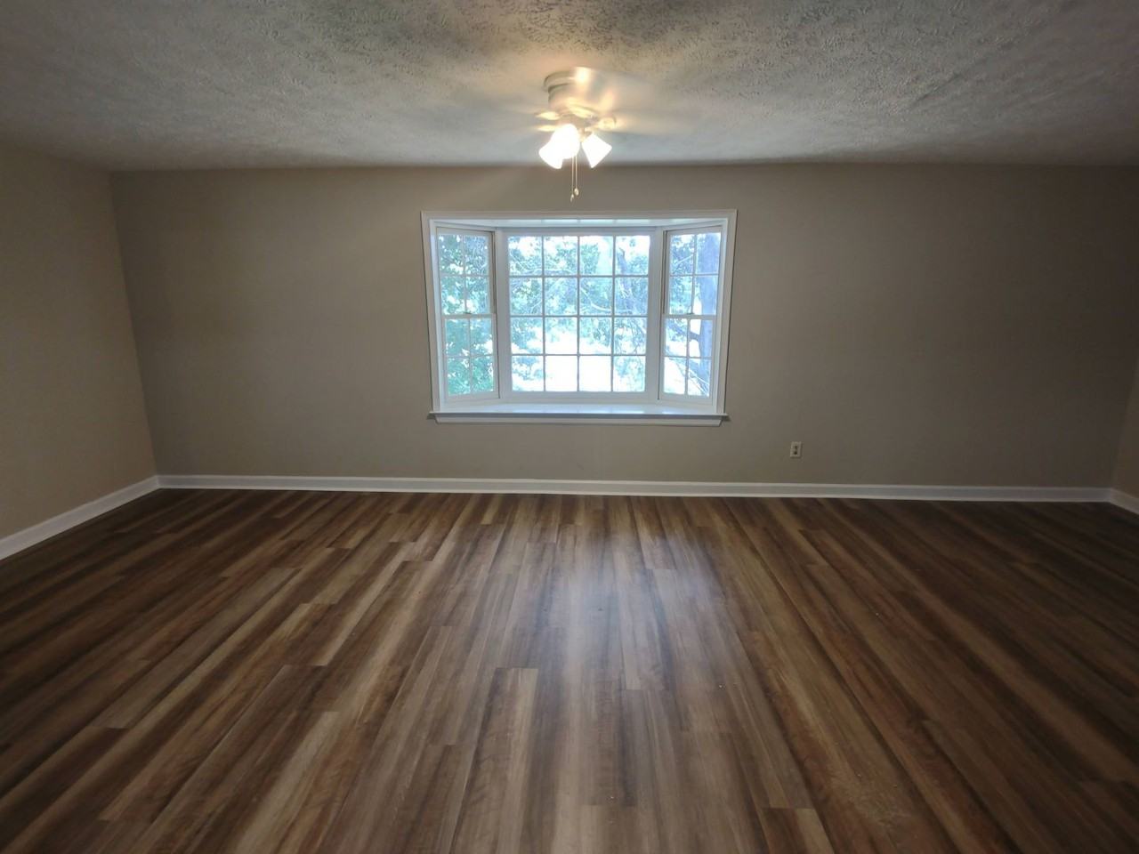 2806 1st Ave - Photo 6 of 19