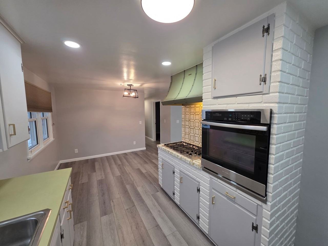 2938 Lyell Rd - Photo 3 of 20