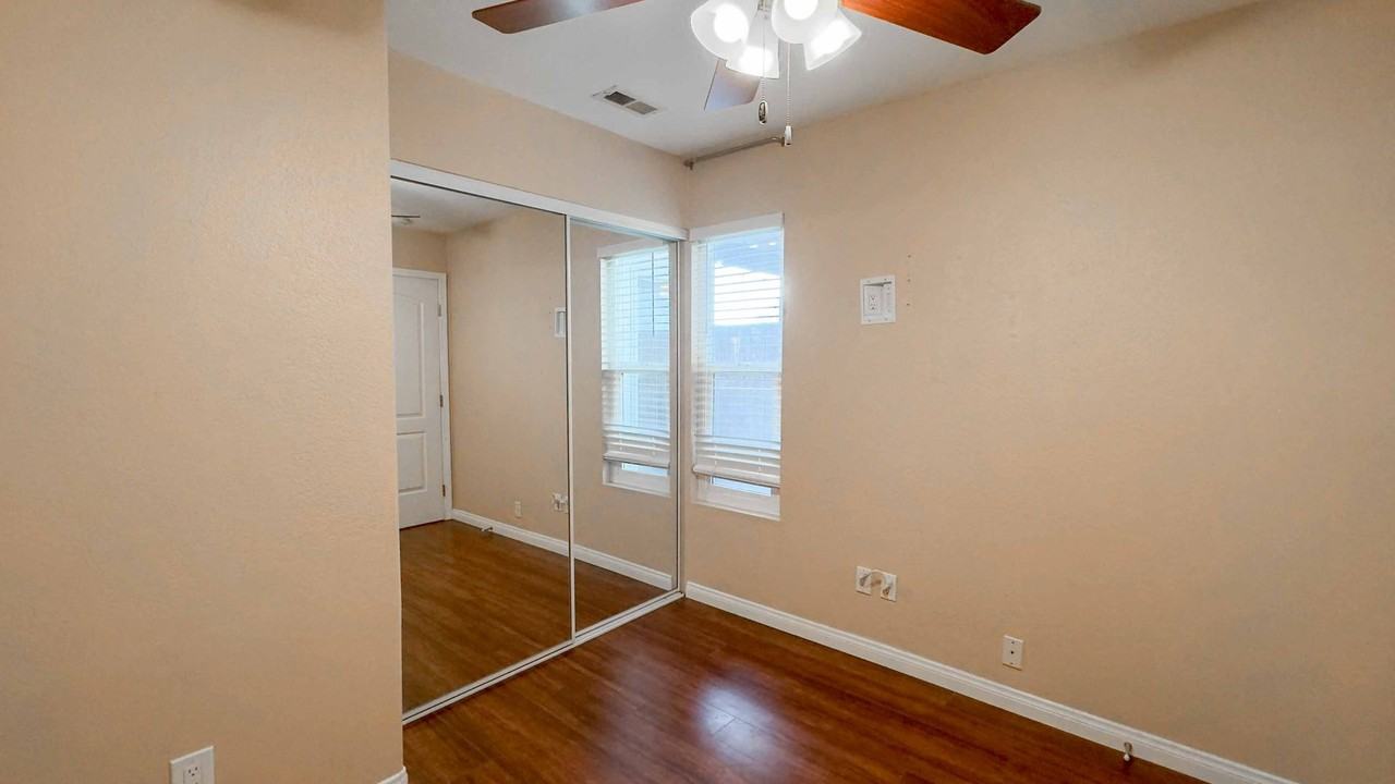 4219 Felton St - Photo 7 of 36