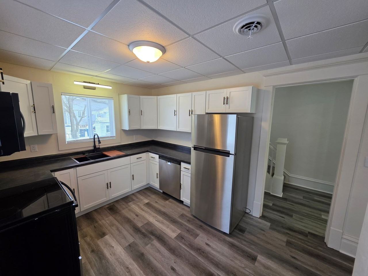 1350 Winnebago Ave - Photo 2 of 10