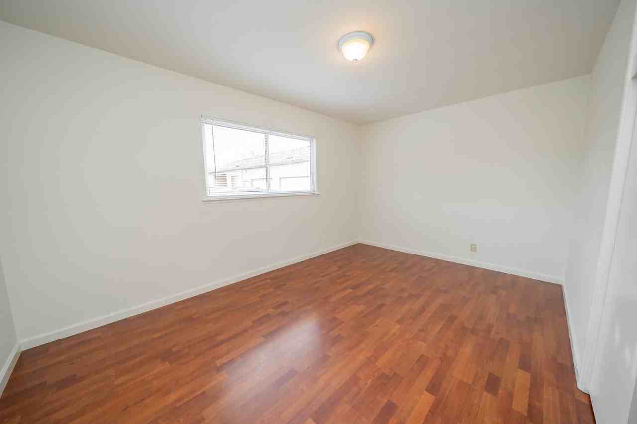 18291 Meekland Ave - Photo 7 of 21