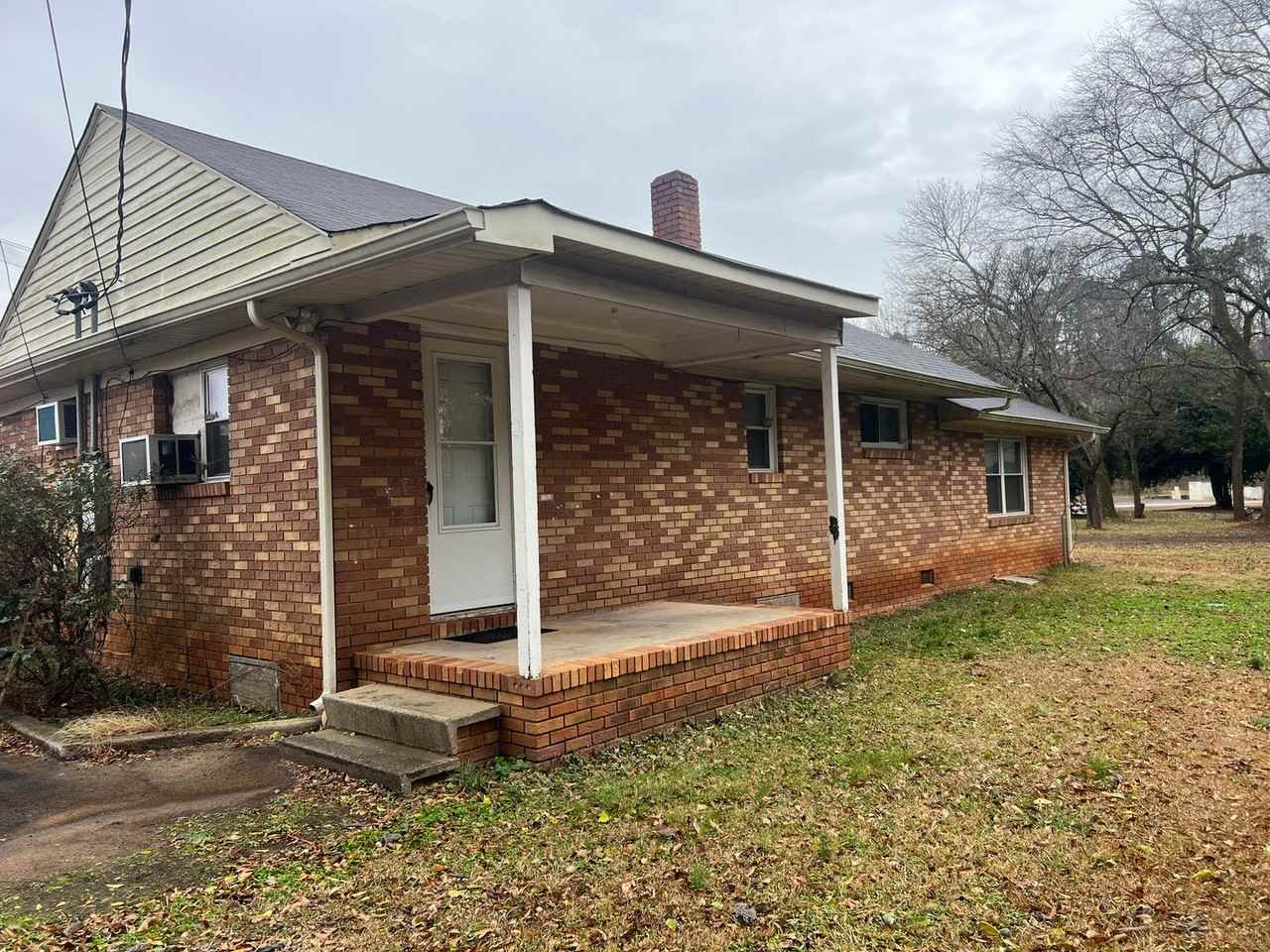 4816 S New Hope Rd Unit B - Photo 2 of 13