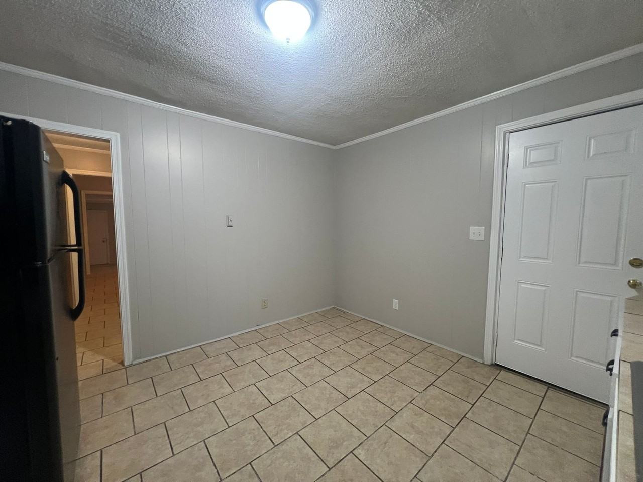 4816 S New Hope Rd Unit B - Photo 6 of 13