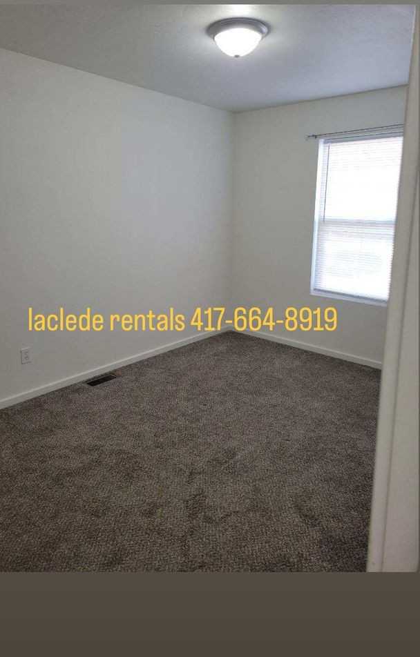 1 Building 1 - 1258 Evan - Photo 2 of 9