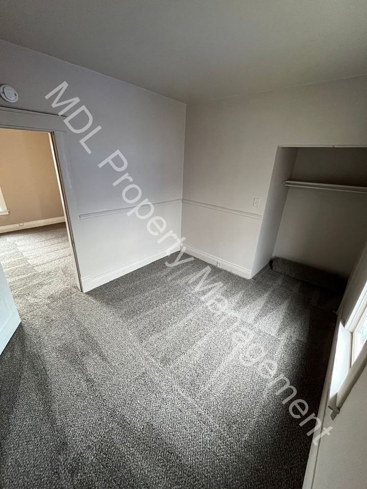 2322 Durand St - Photo 6 of 7